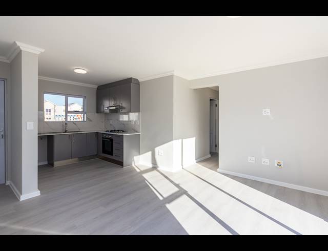 3 BEDROOM APARTMENT RENTED IN SUNNINGDALE